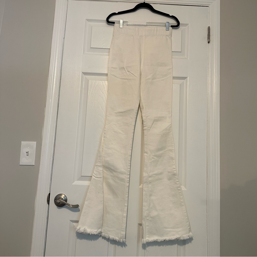 White Flare Jeggings - with pockets